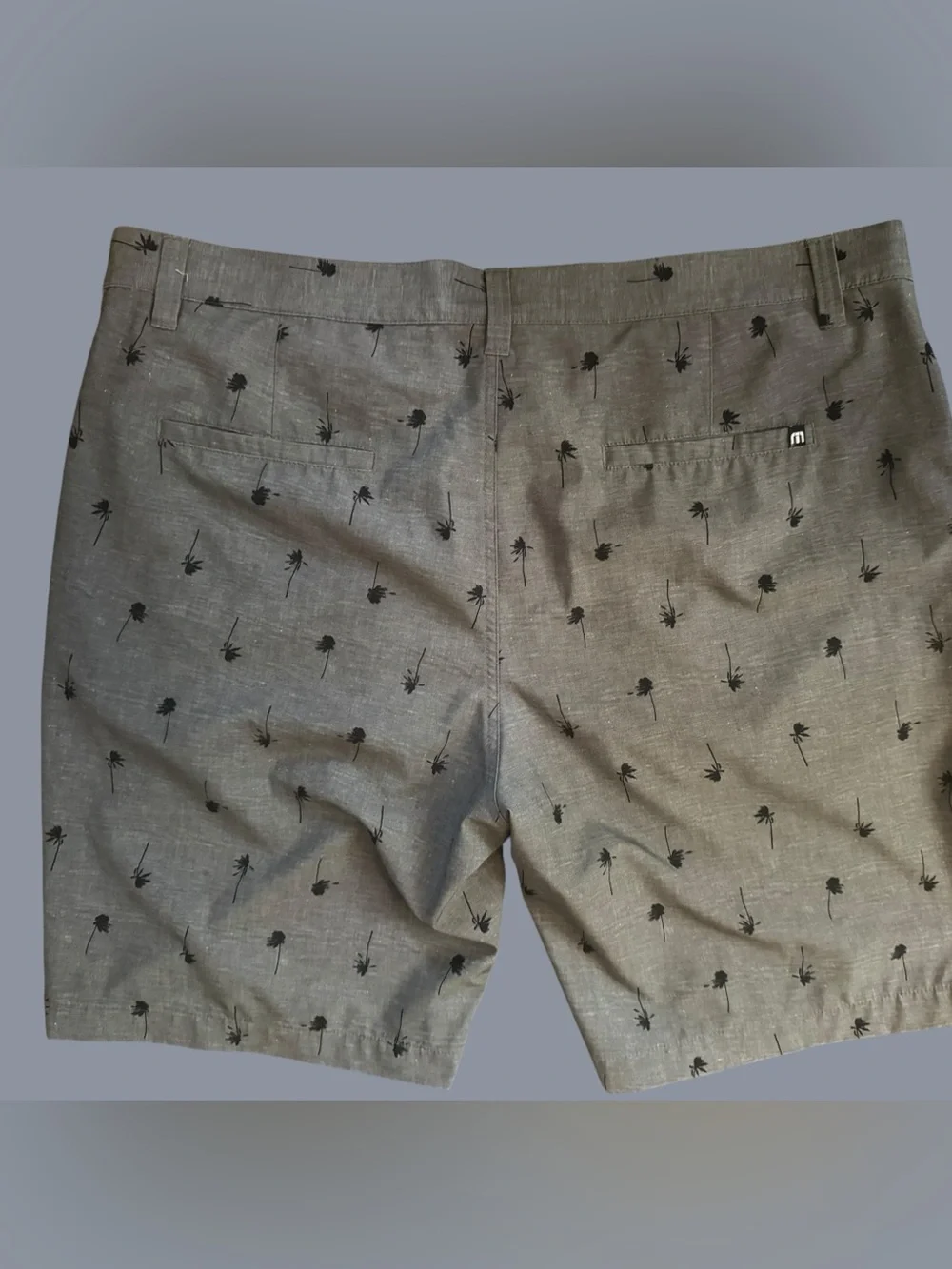 TravisMathew Palm Tree Print Golf Shorts Gray Men’s Size 40 Stretch Performance